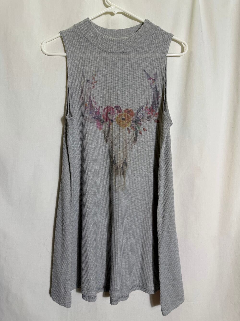 Phil Love Gray Ribbed Tank Top Floral Steer Skull Graphic Swing Tunic L